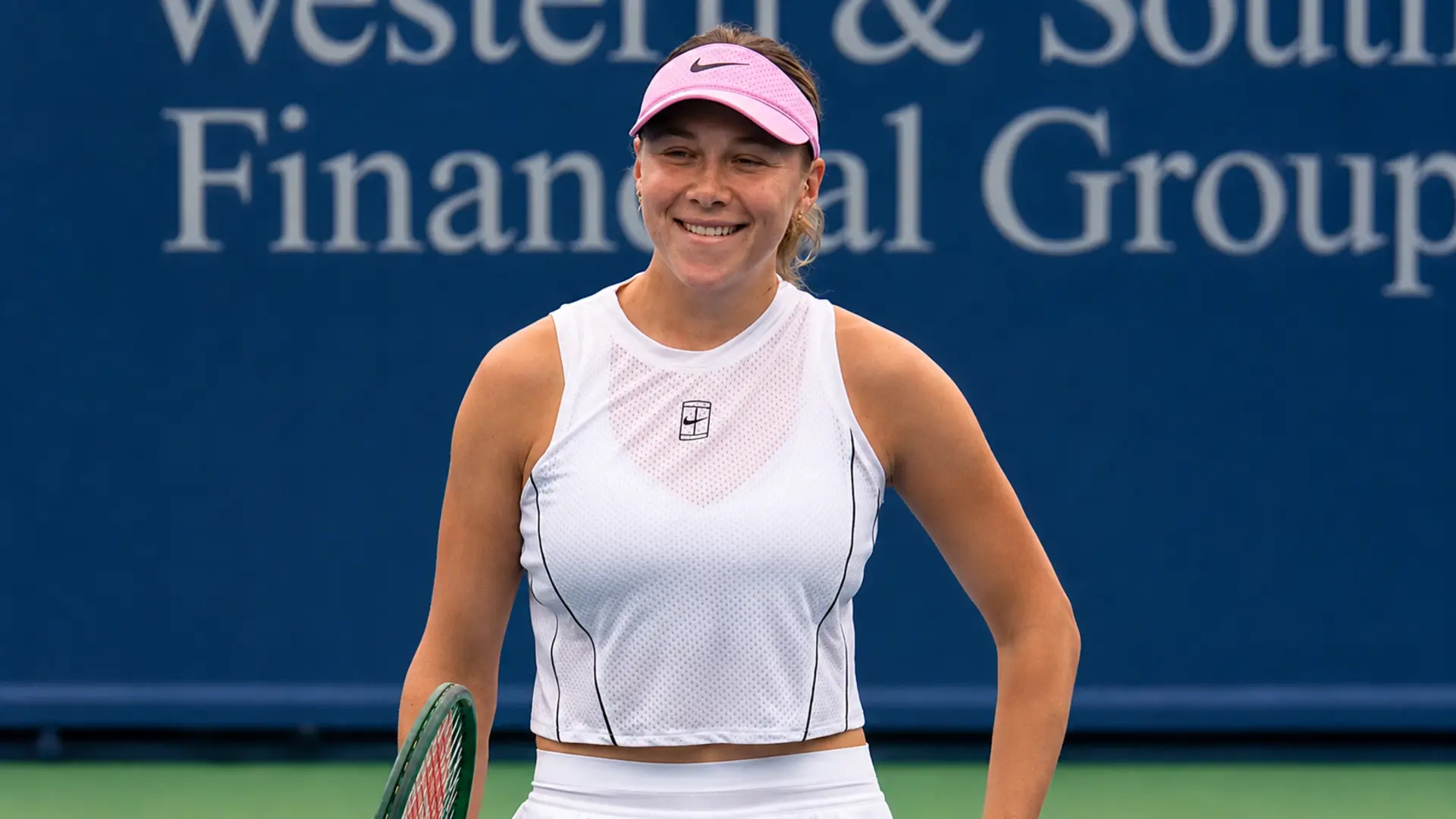 Amanda Anisimova on court during the 2026 Cincinnati Open