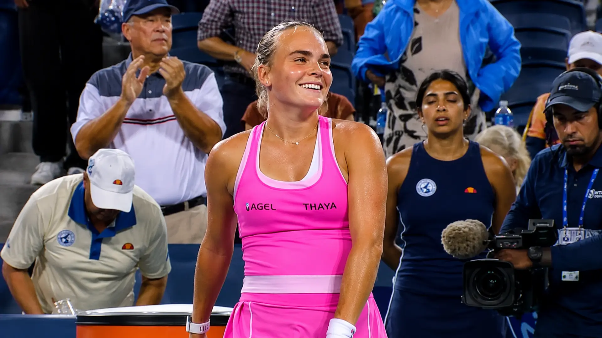 20-year-old Sara Bejlek celebrates after defeating Aryna Sabalenka in the Round of 16 at the 2026 Cincinnati Open