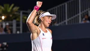 Beatriz Haddad Maia Watches São Paulo Final From the Sidelines as Shoulder Surgery Looms