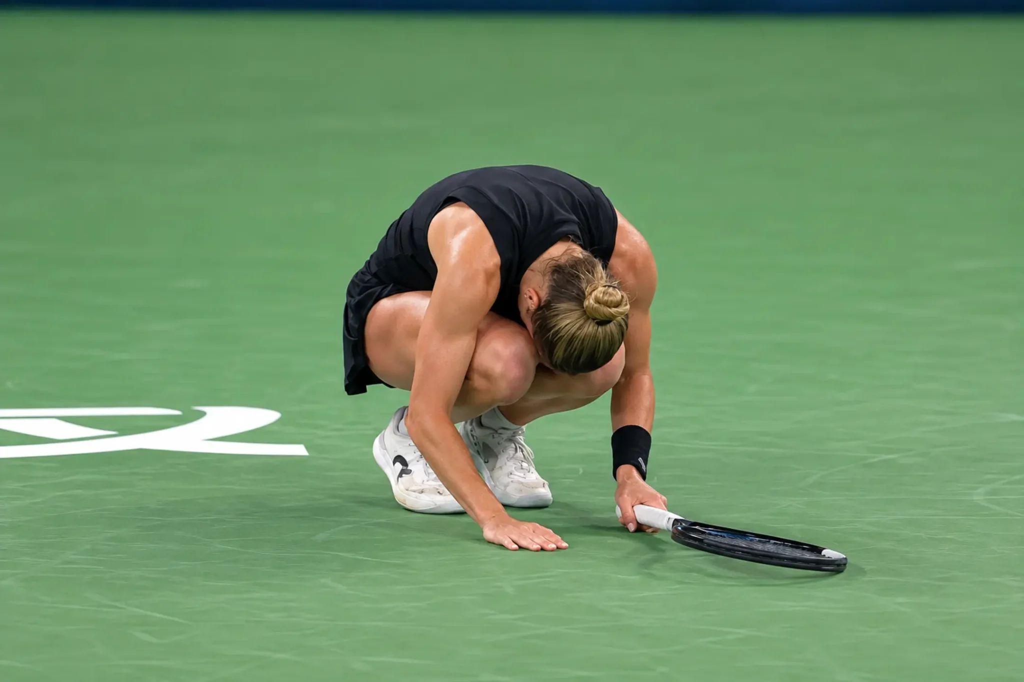 Maja Chwalinska celebrates after another victory at the 2026 Wuhan Open, securing her place in the semifinals